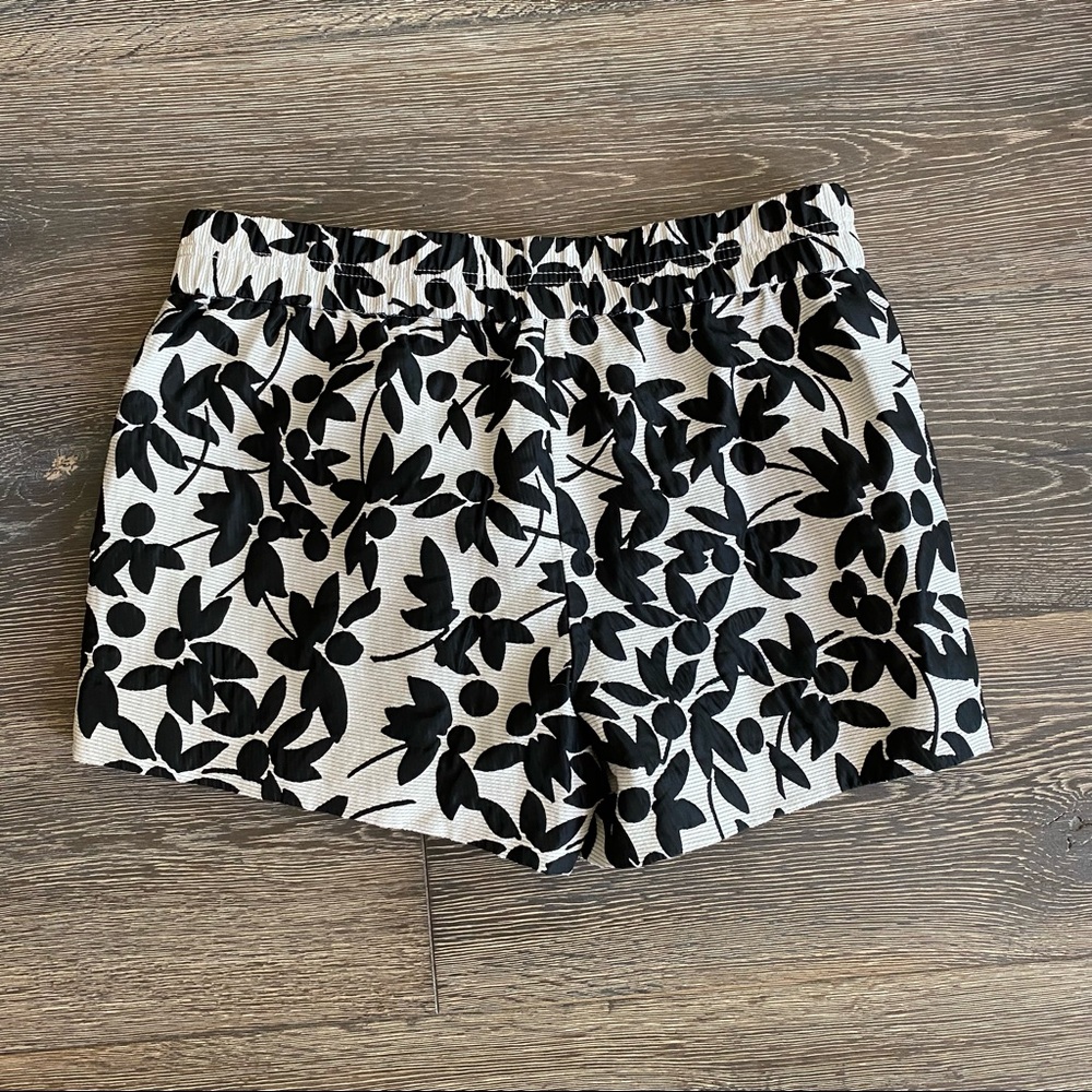 J Crew elastic waist shorts, black and white - Picture 2 of 4